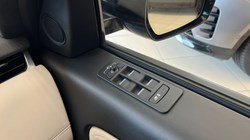 2023 (72) LAND ROVER DISCOVERY SPORT 2.0 D200 R-Dynamic HSE 5dr Auto 4596947