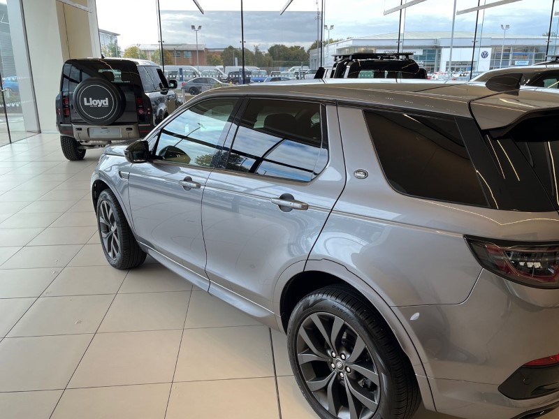 2023 (72) LAND ROVER DISCOVERY SPORT 2.0 D200 R-Dynamic HSE 5dr Auto 4596974