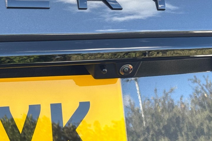 2026 (26) LAND ROVER DISCOVERY SPORT 2.0 D200 Landmark 5dr Auto [7 Seat] 5799031