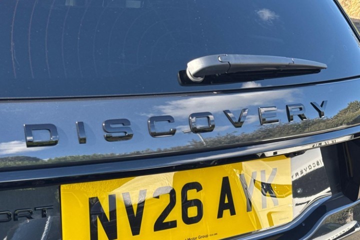 2026 (26) LAND ROVER DISCOVERY SPORT 2.0 D200 Landmark 5dr Auto [7 Seat] 5799035