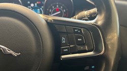 2019 (68) JAGUAR E-PACE 2.0 R-Dynamic SE 5dr Auto 4598966