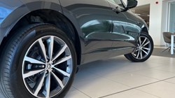 2023 (73) JAGUAR F-PACE 2.0 D200 R-Dynamic SE Black 5dr Auto AWD 4647271