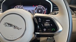 2023 (73) JAGUAR F-PACE 2.0 D200 R-Dynamic SE Black 5dr Auto AWD 4647251