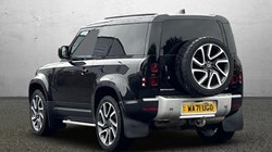 2021 (71) LAND ROVER COMMERCIAL DEFENDER 3.0 D200 Hard Top Auto 4616225