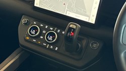 2025 (75) LAND ROVER DEFENDER 3.0 D250 X-Dynamic SE 110 5dr Auto 5130339