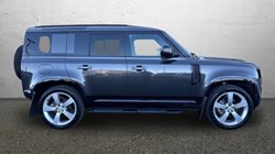 2025 (75) LAND ROVER DEFENDER 3.0 D250 X-Dynamic SE 110 5dr Auto 5130331