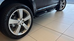 2025 (75) LAND ROVER DEFENDER 3.0 D250 X-Dynamic SE 110 5dr Auto 5130371