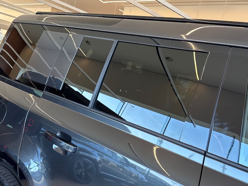 2025 (75) LAND ROVER DEFENDER 3.0 D250 X-Dynamic SE 110 5dr Auto 5150093