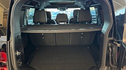 2025 (75) LAND ROVER DEFENDER 3.0 D250 X-Dynamic SE 110 5dr Auto 5130336