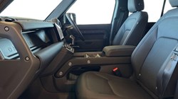 2025 (75) LAND ROVER DEFENDER 3.0 D250 X-Dynamic SE 110 5dr Auto 5130329