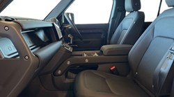 2025 (75) LAND ROVER DEFENDER 3.0 D250 X-Dynamic SE 110 5dr Auto 5150048