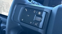 2025 (75) LAND ROVER DEFENDER 3.0 D250 X-Dynamic SE 110 5dr Auto 5130354