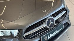 2021 (70) MERCEDES-BENZ A CLASS A200d AMG Line 5dr Auto 4613864