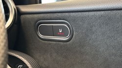 2021 (70) MERCEDES-BENZ A CLASS A200d AMG Line 5dr Auto 4613859