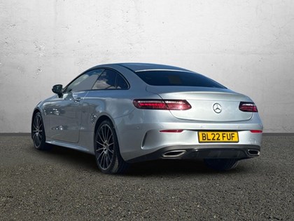 2022 (22) MERCEDES-BENZ E CLASS E300 AMG Line Night Ed Premium Plus 2dr 9G-Tronic