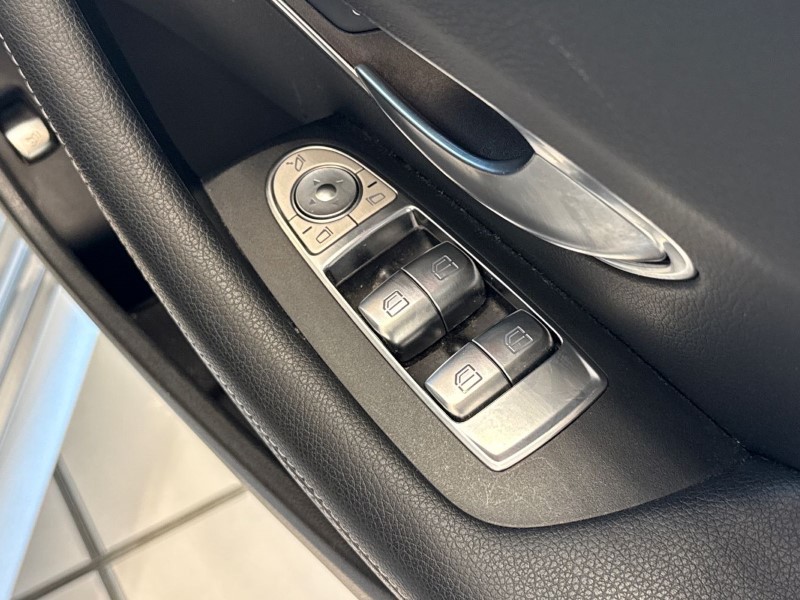 2022 (22) MERCEDES-BENZ E CLASS E300 AMG Line Night Ed Premium Plus 2dr 9G-Tronic 4600623