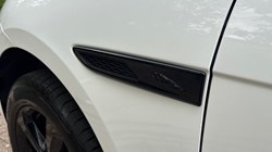 2022 (22) JAGUAR F-PACE 2.0 D200 R-Dynamic S 5dr Auto AWD 5391331