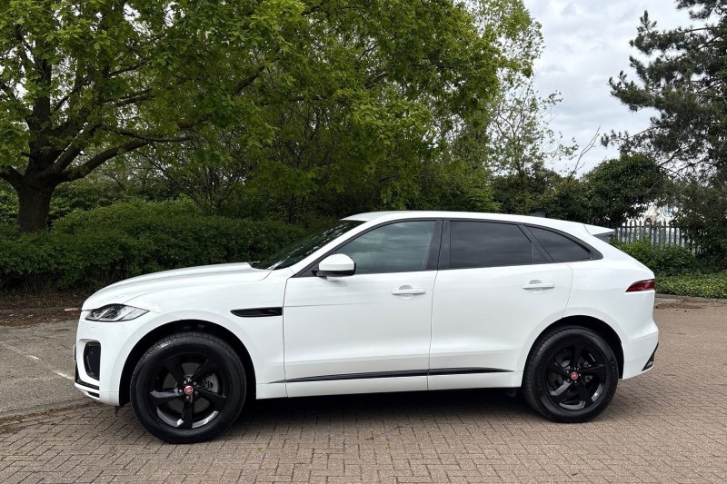 2022 (22) JAGUAR F-PACE 2.0 D200 R-Dynamic S 5dr Auto AWD 5391367