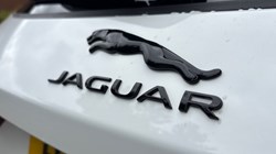 2022 (22) JAGUAR F-PACE 2.0 D200 R-Dynamic S 5dr Auto AWD 5391359