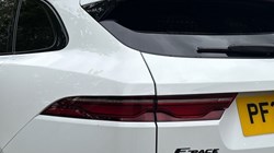 2022 (22) JAGUAR F-PACE 2.0 D200 R-Dynamic S 5dr Auto AWD 5391330