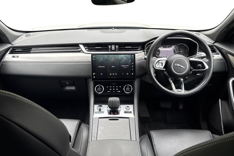 2022 (22) JAGUAR F-PACE 2.0 D200 R-Dynamic S 5dr Auto AWD 5391320