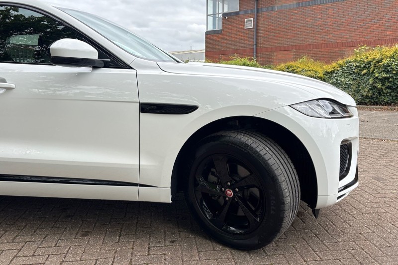 2022 (22) JAGUAR F-PACE 2.0 D200 R-Dynamic S 5dr Auto AWD 5391363