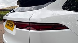 2022 (22) JAGUAR F-PACE 2.0 D200 R-Dynamic S 5dr Auto AWD 5391361