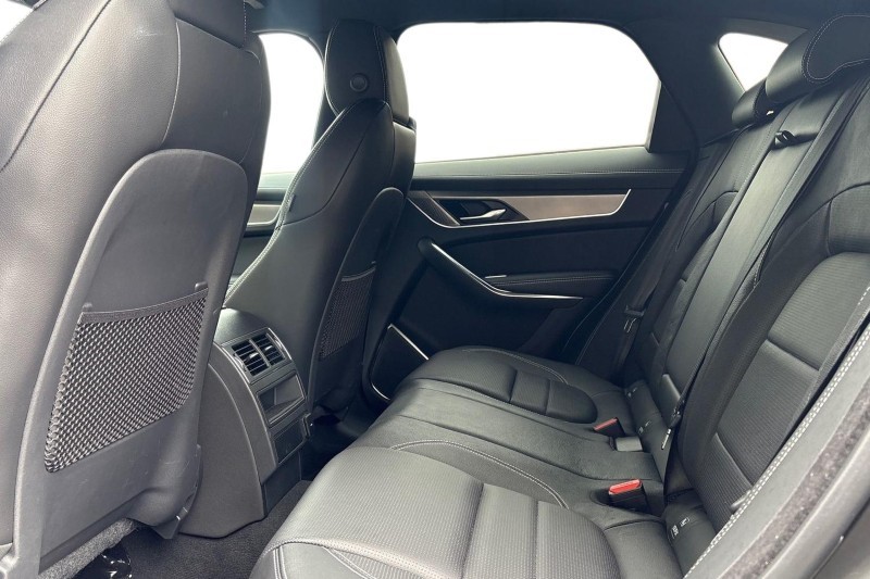 2022 (22) JAGUAR F-PACE 2.0 D200 R-Dynamic S 5dr Auto AWD 5391315