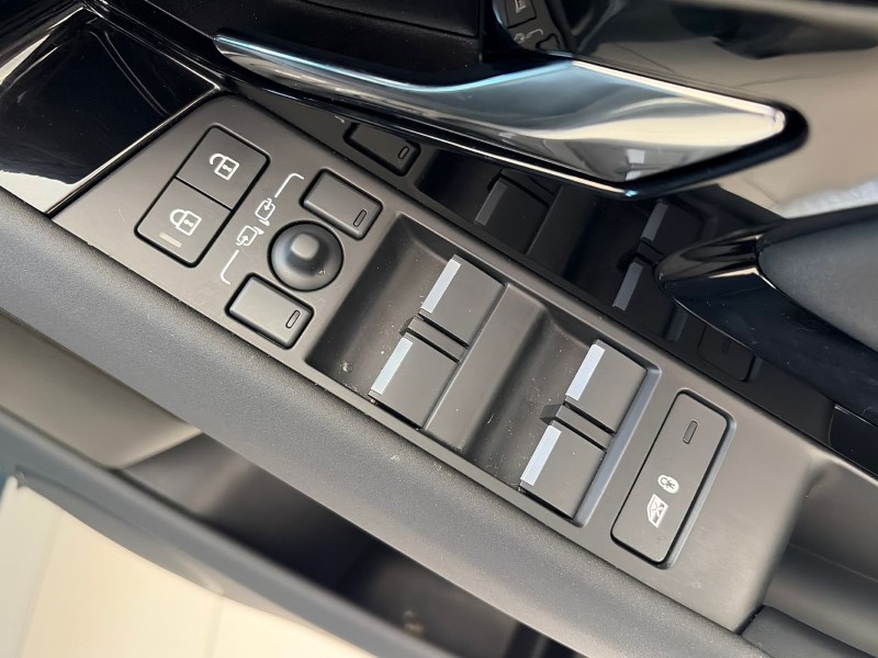 2025 (75) LAND ROVER RANGE ROVER EVOQUE 2.0 D200 Dynamic SE 5dr Auto 5128120