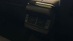 2025 (75) LAND ROVER RANGE ROVER EVOQUE 2.0 D200 Dynamic SE 5dr Auto 5146316