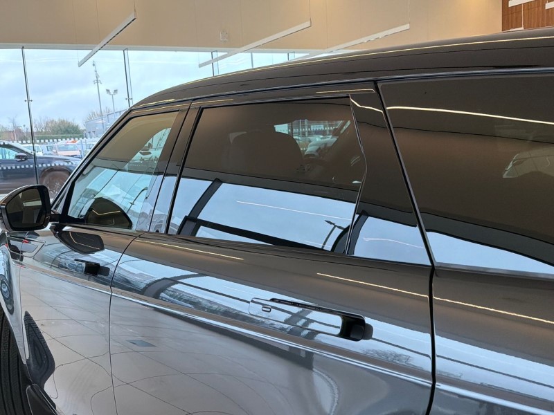 2025 (75) LAND ROVER RANGE ROVER EVOQUE 2.0 D200 Dynamic SE 5dr Auto 5146349