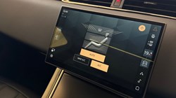 2025 (75) LAND ROVER RANGE ROVER EVOQUE 2.0 D200 Dynamic SE 5dr Auto 5146330