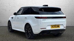 2025 (75) LAND ROVER RANGE ROVER SPORT 3.0 D300 Dynamic SE 5dr Auto 1