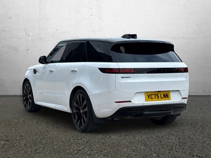 2025 (75) LAND ROVER RANGE ROVER SPORT 3.0 D300 Dynamic SE 5dr Auto