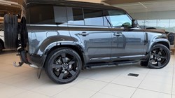 2025 (75) LAND ROVER DEFENDER 3.0 D350 X-Dynamic HSE 110 5dr Auto 5140480