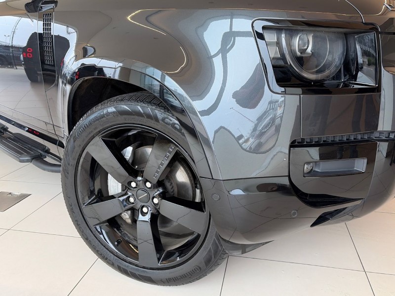 2025 (75) LAND ROVER DEFENDER 3.0 D350 X-Dynamic HSE 110 5dr Auto 5140465