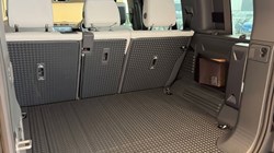 2025 (75) LAND ROVER DEFENDER 3.0 D350 X-Dynamic HSE 110 5dr Auto 5140463