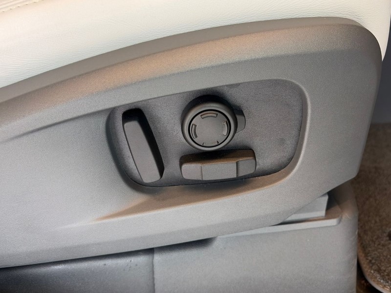 2025 (75) LAND ROVER DEFENDER 3.0 D350 X-Dynamic HSE 110 5dr Auto 5140445