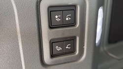 2025 (75) LAND ROVER DEFENDER 3.0 D350 X-Dynamic HSE 110 5dr Auto 5140475