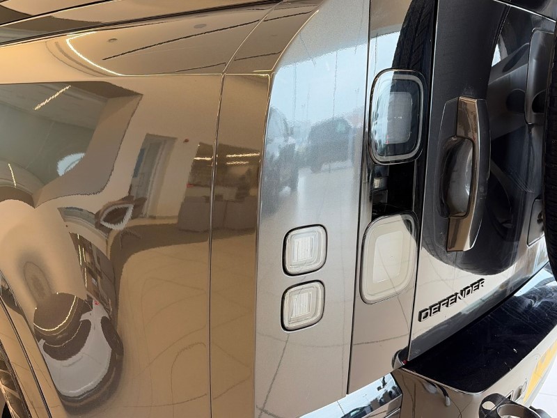 2025 (75) LAND ROVER DEFENDER 3.0 D350 X-Dynamic HSE 110 5dr Auto 5140439