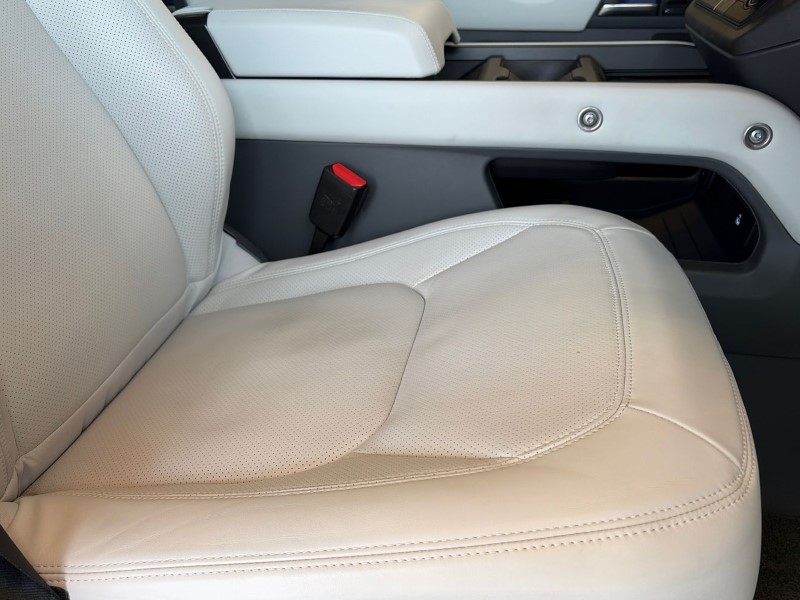 2025 (75) LAND ROVER DEFENDER 3.0 D350 X-Dynamic HSE 110 5dr Auto 5140446