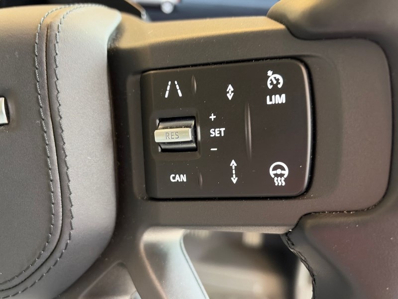 2025 (75) LAND ROVER DEFENDER 3.0 D350 X-Dynamic HSE 110 5dr Auto 5140450