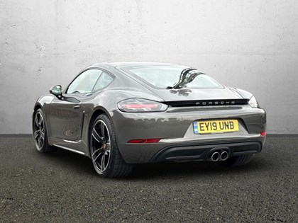 2019 (19) PORSCHE CAYMAN 2.0 2dr PDK