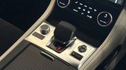 2022 (72) JAGUAR F-PACE 5.0 V8 550 SVR 5dr Auto AWD 4623784