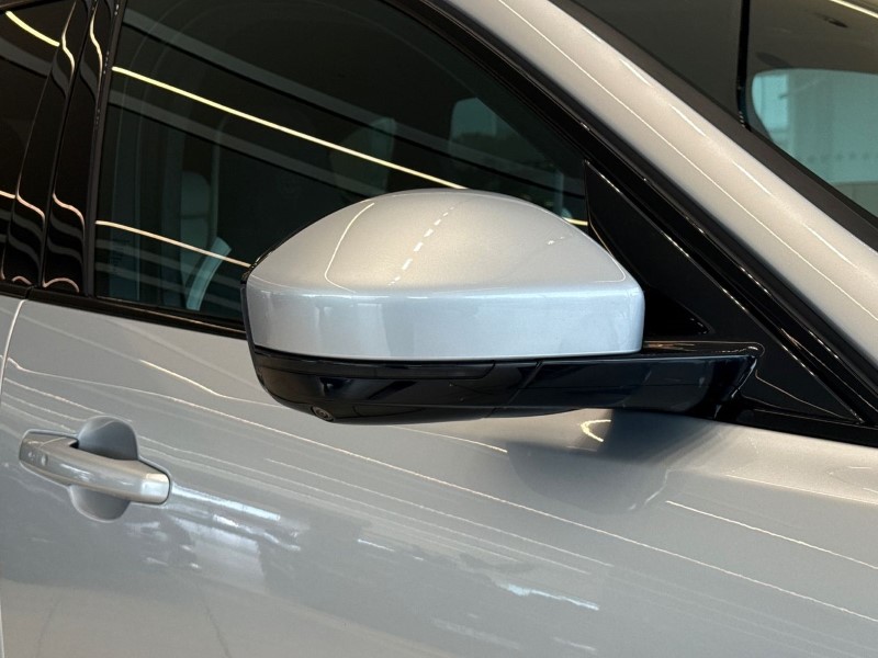 2022 (72) JAGUAR F-PACE 5.0 V8 550 SVR 5dr Auto AWD 4623820