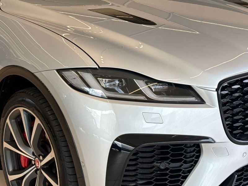 2022 (72) JAGUAR F-PACE 5.0 V8 550 SVR 5dr Auto AWD 4623788