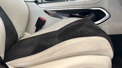 2022 (72) JAGUAR F-PACE 5.0 V8 550 SVR 5dr Auto AWD 4623795