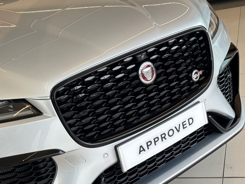 2022 (72) JAGUAR F-PACE 5.0 V8 550 SVR 5dr Auto AWD 4623813
