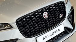 2022 (72) JAGUAR F-PACE 5.0 V8 550 SVR 5dr Auto AWD 4623813