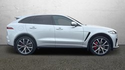 2022 (72) JAGUAR F-PACE 5.0 V8 550 SVR 5dr Auto AWD 4623776